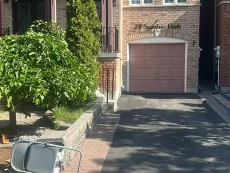 29 SASSAFRAS CIRCLE | 29 SASSAFRAS CIRCLE, Vaughan