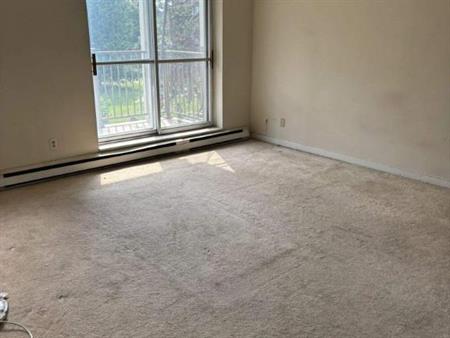 1 CH - 1 SDB - Gatineau - $930 /mo