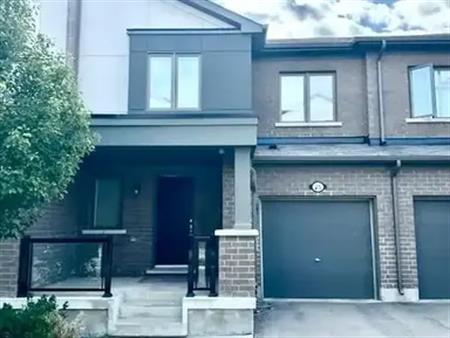 26 - 1125 LEGER WAY | 26 - 1125 LEGER WAY, Milton
