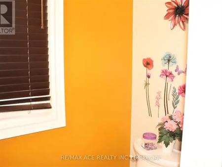 13 POWLESLAND STREET | 13 POWLESLAND STREET, Ajax