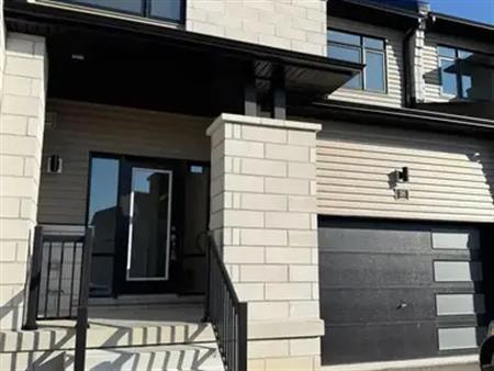 18 FEDERICA CRESCENT | 18 FEDERICA CRESCENT, Wasaga Beach