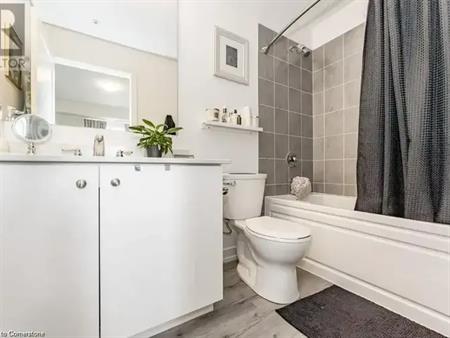 247 NORTHFIELD Drive E Unit# 215 | 247 NORTHFIELD Drive E Unit# 215, Waterloo