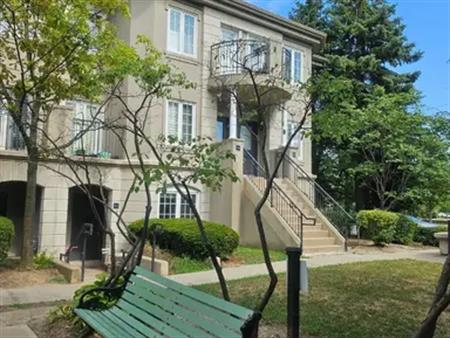 Yonge finch 3 bed 2 wash - 1 parking space included | 108 Finch Avenue West, Toronto