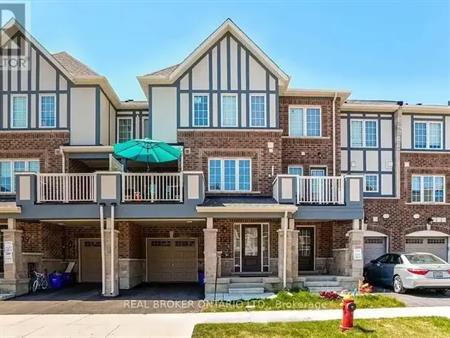 121 CHRISTOPHER ROAD | 121 CHRISTOPHER ROAD, Oakville