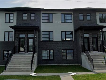 Logement à louer 4 1/2