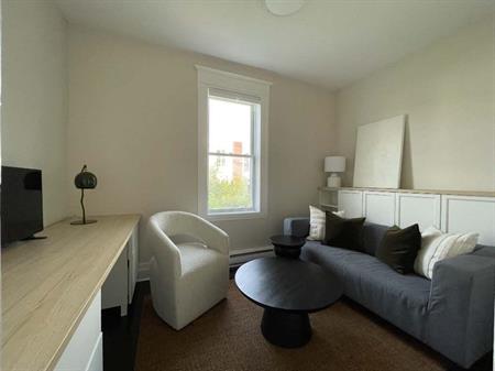 3 1/2 tout inclus sur le Plateau Mont Royal