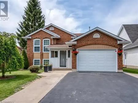 23 WESTCHESTER Drive | 23 WESTCHESTER Drive, Kitchener