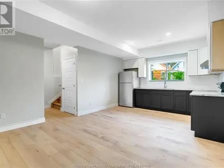907 MCKAY Unit# B | 907 MCKAY Unit# B, Windsor
