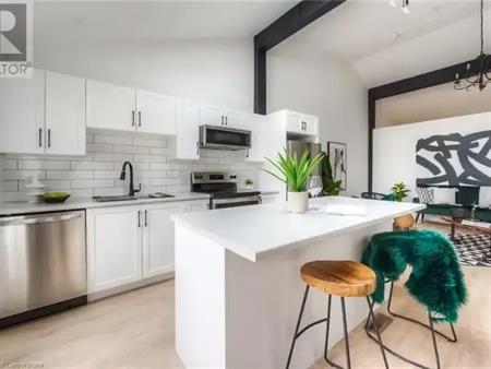 33 LIGHT Street Unit# 2 | 33 LIGHT Street Unit# 2, Woodstock