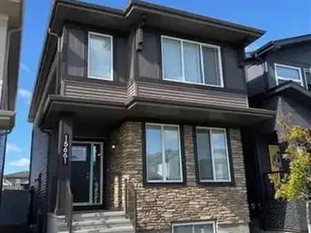 Modern 3 Bedroom | 2.5 Bathroom Main Floor Duplex w/ Double Garage – Glenridding Ravine – Availab... | 15661 18 Ave SW, Edmon