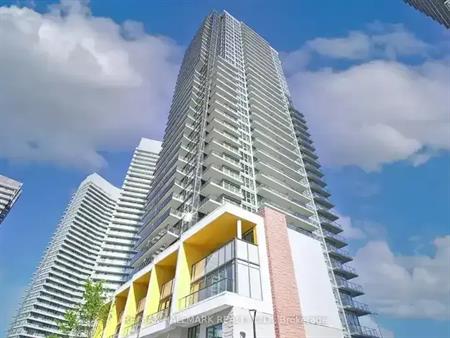 Sheppard / Leslie - 3 bed 3 wash - $4400 | 95 McMahon Drive, Toronto