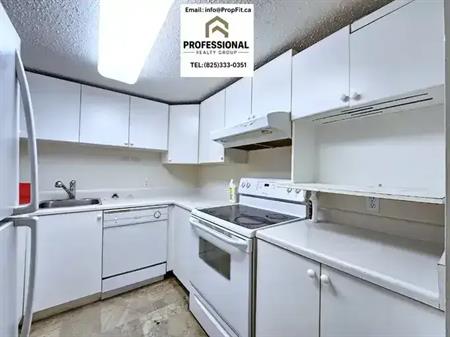 BIG WINDOW-XXL BEDROOM-CLOSE TO WEST EDMONTON MALL! DISHWASHER! OWN LAUNDRY! | 10741 127 Street, Edmonton