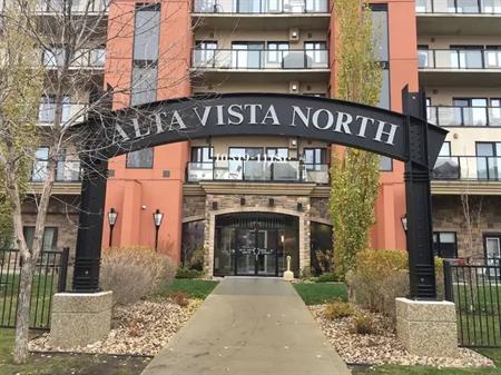 Alta Vista North in Railtown | 10319 111 Street NW, Edmonton
