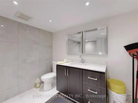 69 WESLOCK CRESCENT | 69 WESLOCK CRESCENT, Aurora