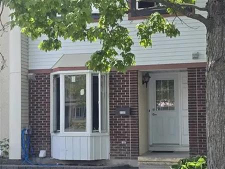 1171 PRIORY LANE | 1171 PRIORY LANE, Ottawa