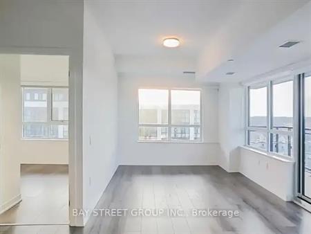 827 - 395 DUNDAS STREET W | 827 - 395 DUNDAS STREET W, Oakville