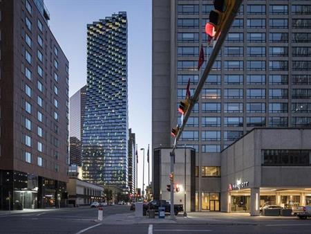 Calgary House | 655 Centre Street SW, Calgary