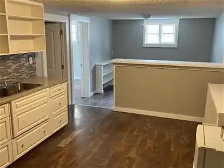 Center Street 1Bd 1Ba Available from Sep 01, 25 | 3407 Centre a Street Northeast, Calgary