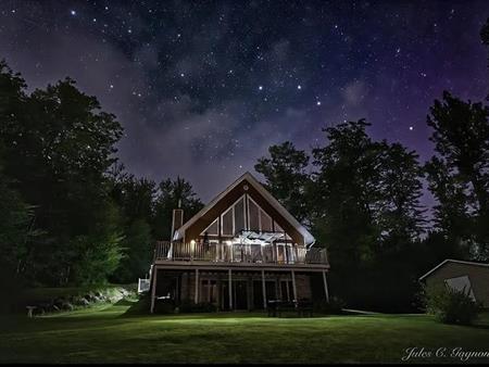 Chalet Lac Poirier - with Bell High Speed Internet