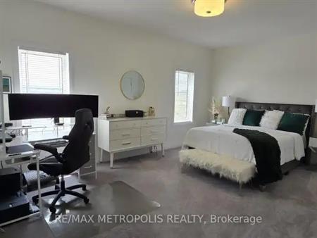 108 HITCHMAN STREET | 108 HITCHMAN STREET, Brant