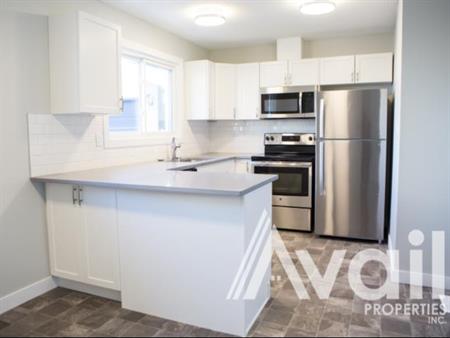 Ekota | 7116 21 Ave NW, Edmonton