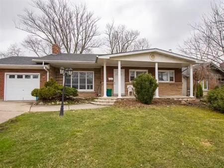 33 Belton Boulevard | 33 Belton Boulevard, St. Catharines