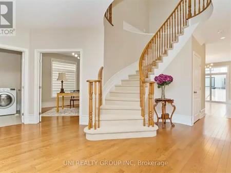 172 CAMBIE ROAD | 172 CAMBIE ROAD, Ottawa