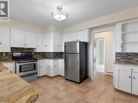 13994 RIVERSIDE DRIVE East | 13994 RIVERSIDE DRIVE East, Tecumseh