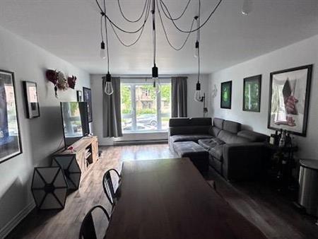 Condo/appartement 4 1/2 à louer Montréal, Hochelaga-Maisonneuve. Métro Viau.