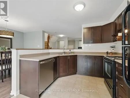 304 APPLECROSS CRESCENT | 304 APPLECROSS CRESCENT, Ottawa