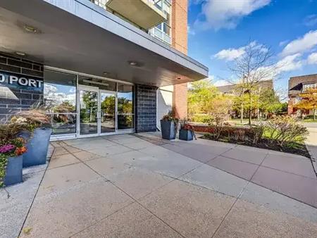 Regatta II Port Credit Apartment! | 80 Port Street East, Mississauga