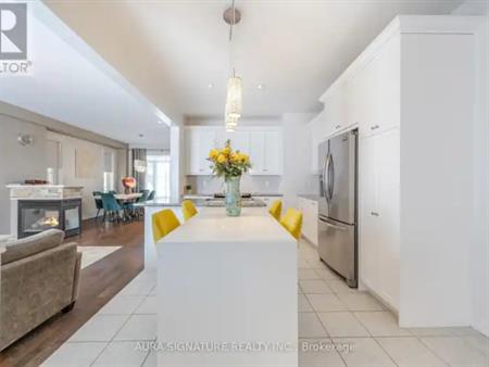 205 EAST'S CORNERS BOULEVARD | 205 EAST'S CORNERS BOULEVARD, Vaughan