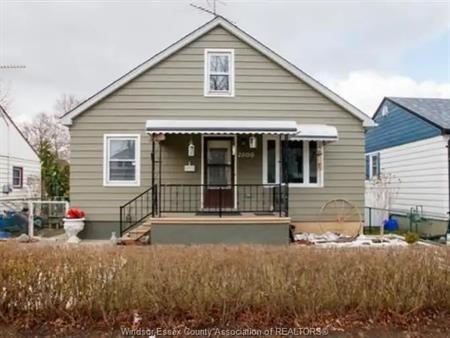 2609 CHANDLER ROAD Unit# UPPER | 2609 CHANDLER ROAD Unit# UPPER, Windsor