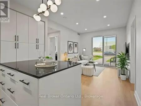 118 - 168 SABINA DRIVE | 118 - 168 SABINA DRIVE, Oakville