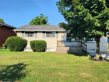 1116 Indian Road North | 1116 Indian Road North, Sarnia