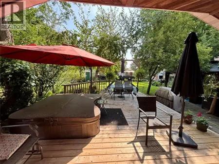 480 MONTCALM AVENUE | 480 MONTCALM AVENUE, Sarnia