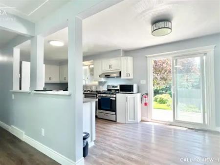 1-593 Mt Anne Dr, Waterloo, Ontario N2L 4W6 | 593 Mount Anne Drive, Waterloo