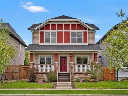 Beautiful modern home in quiet neighborhood | 55 Elgin Meadows Road Southeast, Calgary