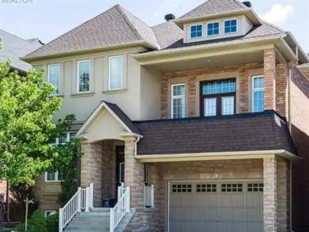 85 ALPACA DRIVE | 85 ALPACA DRIVE, Richmond Hill