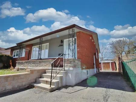 2138 Saunderson Dr | 2138 Saunderson Dr, Ottawa