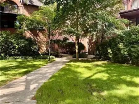 36 HAYHURST Road Unit# 160 | 36 HAYHURST Road Unit# 160, Brantford