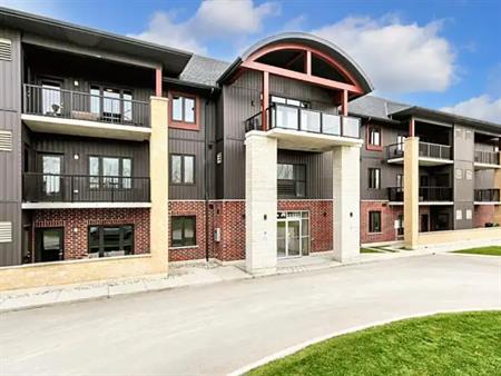 The Crossing - ALL INCLUSIVE | 500 Acheson Street, Exeter