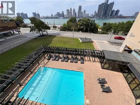 111 Riverside DRIVE | 111 Riverside DRIVE, Windsor