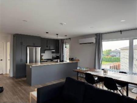Logement 4½ à louer à Farnham