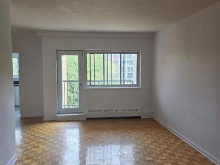 1 CH - 1 SDB - Montréal - $1,395 /mo