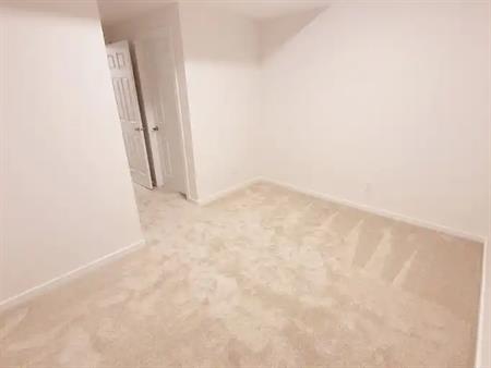 Modern 2-Bedroom Legal Basement Suite – Bright, Spacious & Ready to Move In! | Calgary