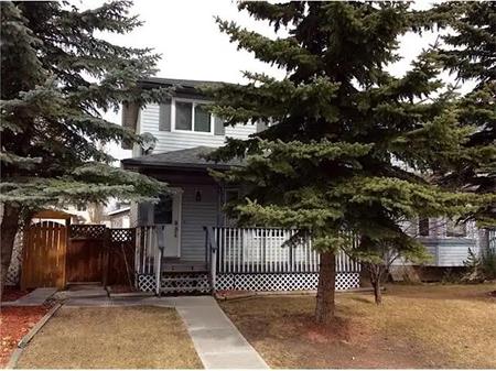 3-Bedroom Home for Rent in Quiet NE Calgary Neighbourhood – Available Sept 1 | 375 Coverdale Court Northeast, Calgary