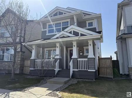 Bright 3-Bedroom Upstairs Suite w/ Veranda, Yard, Detached Garage & A/C | 3221 Carpenter Landing Southwest, Edmonton