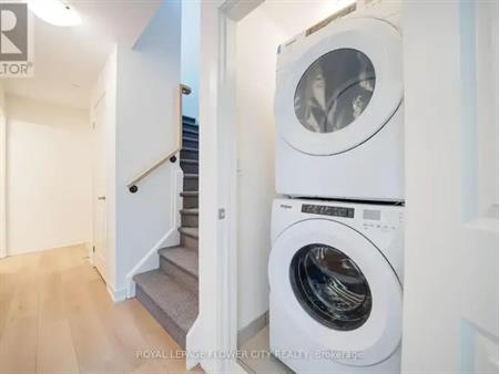 2304 - 58 ELIZABETH STREET S | 2304 - 58 ELIZABETH STREET S, Richmond Hill