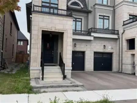 42 BAWDEN DRIVE | 42 BAWDEN DRIVE, Richmond Hill